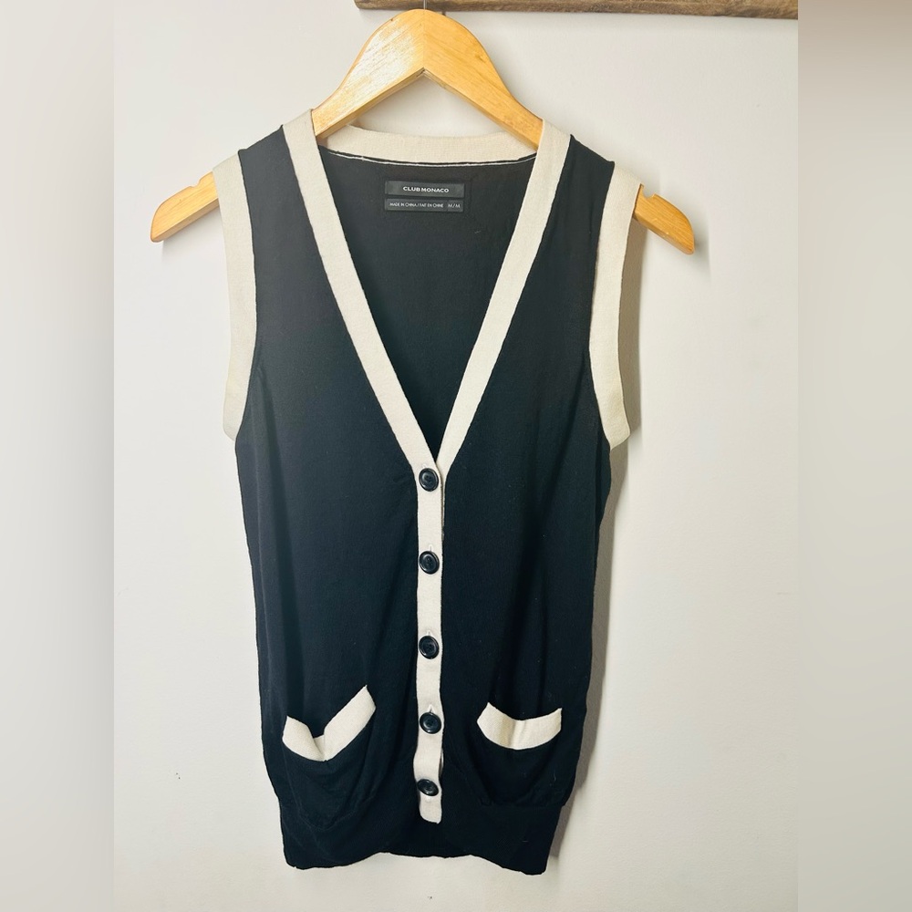 Club Monaco Cool Wool Sleeveless Cardigan Vest | Size M